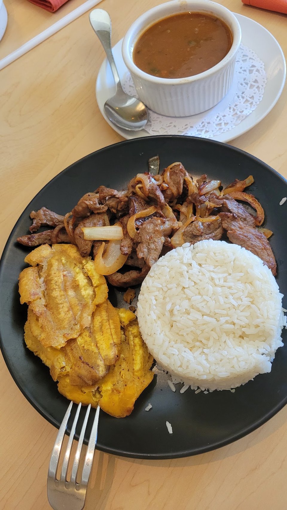 Bistec Encebollado